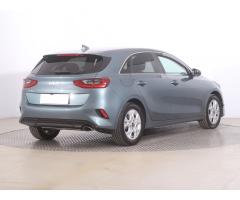 Kia Cee`d 1.5 T-GDI 117kW - 8