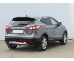 Nissan Qashqai 1.5 dCi 81kW - 7