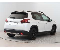 Peugeot 2008 1.2 PureTech 81kW - 11