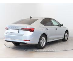 Škoda Octavia 2.0 TDI 85kW - 8