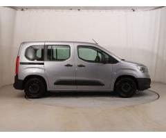 Opel Combo 1.2 Turbo 81kW - 8