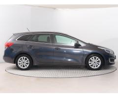 Kia Cee`d 1.6 CRDi 100kW - 8