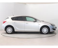 Opel Astra 1.4 T 103kW - 8