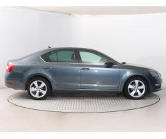 Škoda Octavia 1.6 TDI 85kW - 8