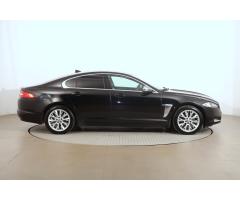 Jaguar XF 2.2 D 147kW - 8