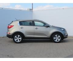 Kia Sportage 1.7 CRDi 85kW - 8