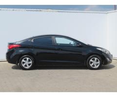 Hyundai Elantra 1.6 97kW - 13