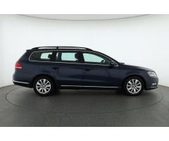 Volkswagen Passat 2.0 TDI 130kW - 10