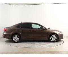 Volkswagen Jetta 1.2 TSI 77kW - 8