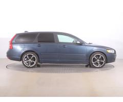 Volvo V50 1.6 i 74kW - 9