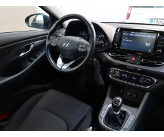 Hyundai i30 1.6 CRDi 85kW - 9