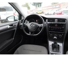 Volkswagen Golf 1.0 TSI 85kW - 9