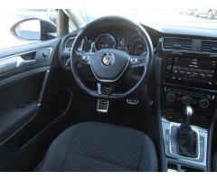 Volkswagen Golf 2.0 TDI 110kW - 9