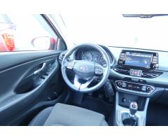 Hyundai i30 1.5 DPI 81kW - 11