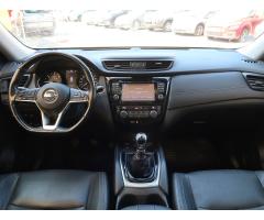 Nissan X-Trail 2.0 dCi 130kW - 10