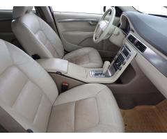 Volvo S80 2.4 D5 136kW - 10