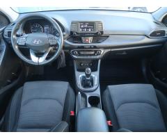 Hyundai i30 1.4 CVVT 73kW - 10