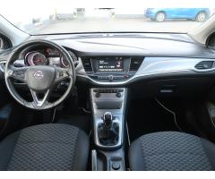 Opel Astra 1.4 T 92kW - 10