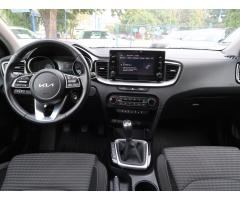 Kia Cee`d 1.5 T-GDI MHEV 118kW - 13