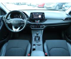 Hyundai i30 1.6 CRDi 100kW - 11