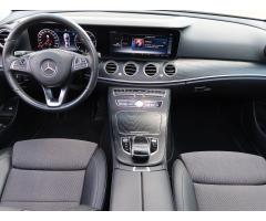 Mercedes-Benz Třídy E E 220 d 4MATIC 143kW - 10