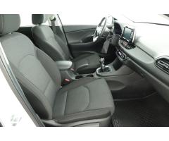 Hyundai i30 1.6 CRDi 85kW - 13