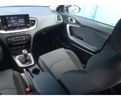 Kia Cee`d 1.0 T-GDI 74kW - 11