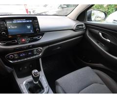 Hyundai i30 1.6 CRDi 85kW - 11