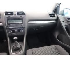 Volkswagen Golf 1.2 TSI 77kW - 11