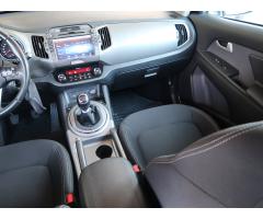 Kia Sportage 1.7 CRDi 85kW - 11