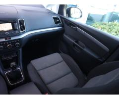 Volkswagen Sharan 2.0 TDI 85kW - 11