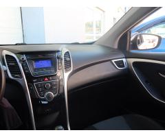 Hyundai i30 1.4 CVVT 73kW - 11