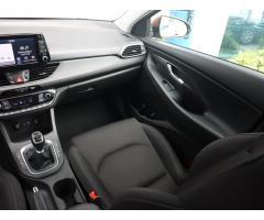 Hyundai i30 1.4 CVVT 73kW - 11