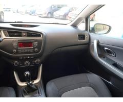 Kia Cee`d 1.4 MPI 74kW - 11