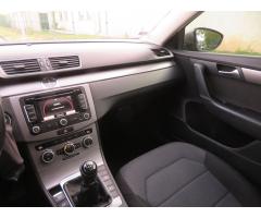 Volkswagen Passat 1.6 TDI 77kW - 11