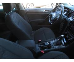 Volkswagen Golf 2.0 TDI 110kW - 12