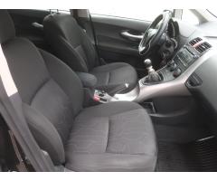 Toyota Auris 1.3 Dual VVT-i 73kW - 12