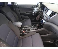 Hyundai Tucson 1.7 CRDi 104kW - 12