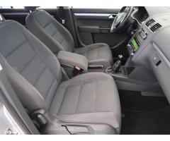 Volkswagen Touran 2.0 TDI 103kW - 19