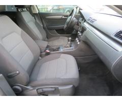 Volkswagen Passat 1.6 TDI 77kW - 13