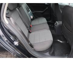 Volkswagen Golf 1.2 TSI 77kW - 13