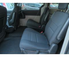 Chrysler Grand Voyager 2.8 CRD 120kW - 15