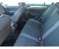 Volkswagen Golf 2.0 TDI 110kW - 15