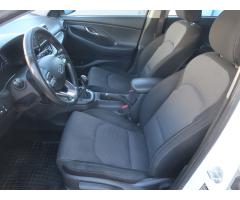 Hyundai i30 1.4 CVVT 73kW - 16