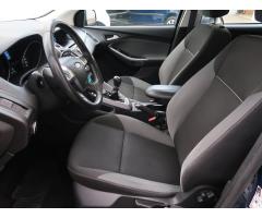 Ford Focus 1.6 i 77kW - 16