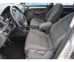 Volkswagen Touran 2.0 TDI 103kW - 23