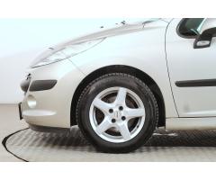 Peugeot 207 1.4 VTi 70kW - 22