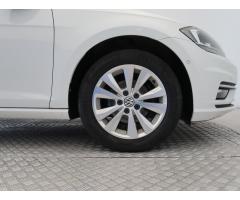 Volkswagen Golf 1.0 TSI 85kW - 21