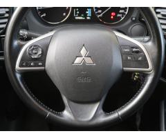 Mitsubishi Outlander 2.0 110kW - 29