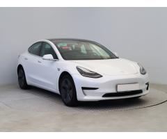 Tesla Model 3 Std Range Plus 49kWh 239kW - 1